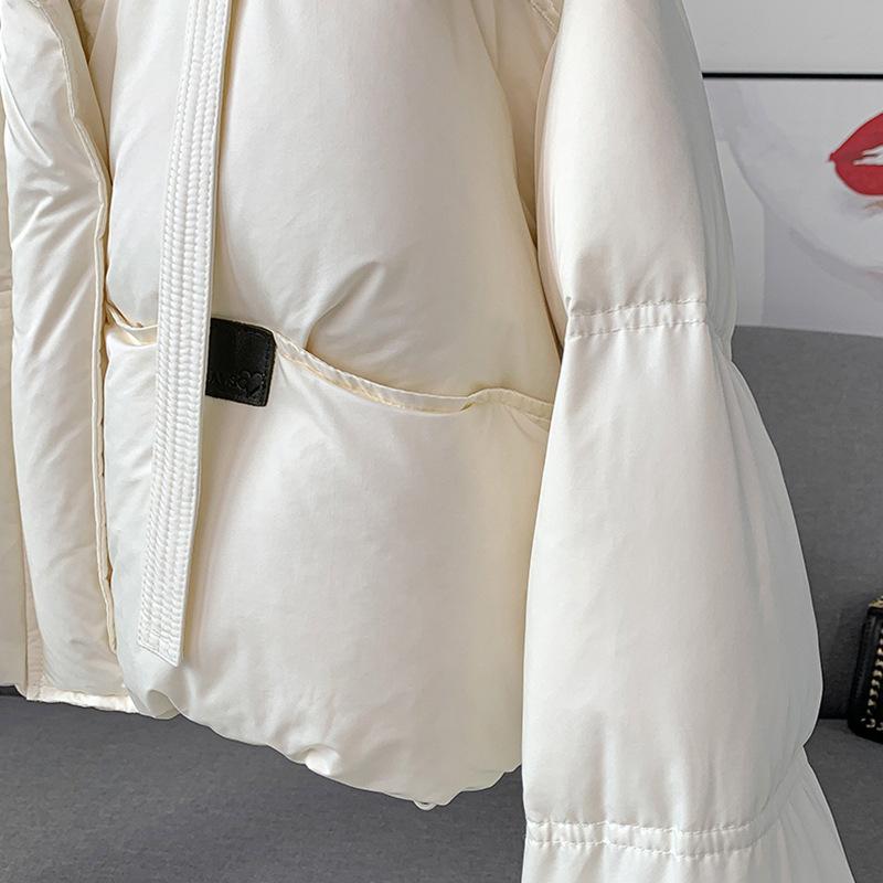 High-end Fox Big Fur Collar Down Jacket Women's Short Winter Fashion Leather Label Splicing Thickened White Duck Down Jacket