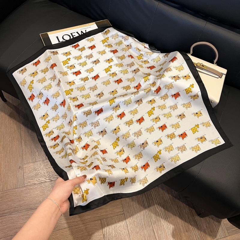 New silk scarf women's fashion versatile high-end small square scarf Korean version neck protection scarf spring and autumn retro scarf binding bag