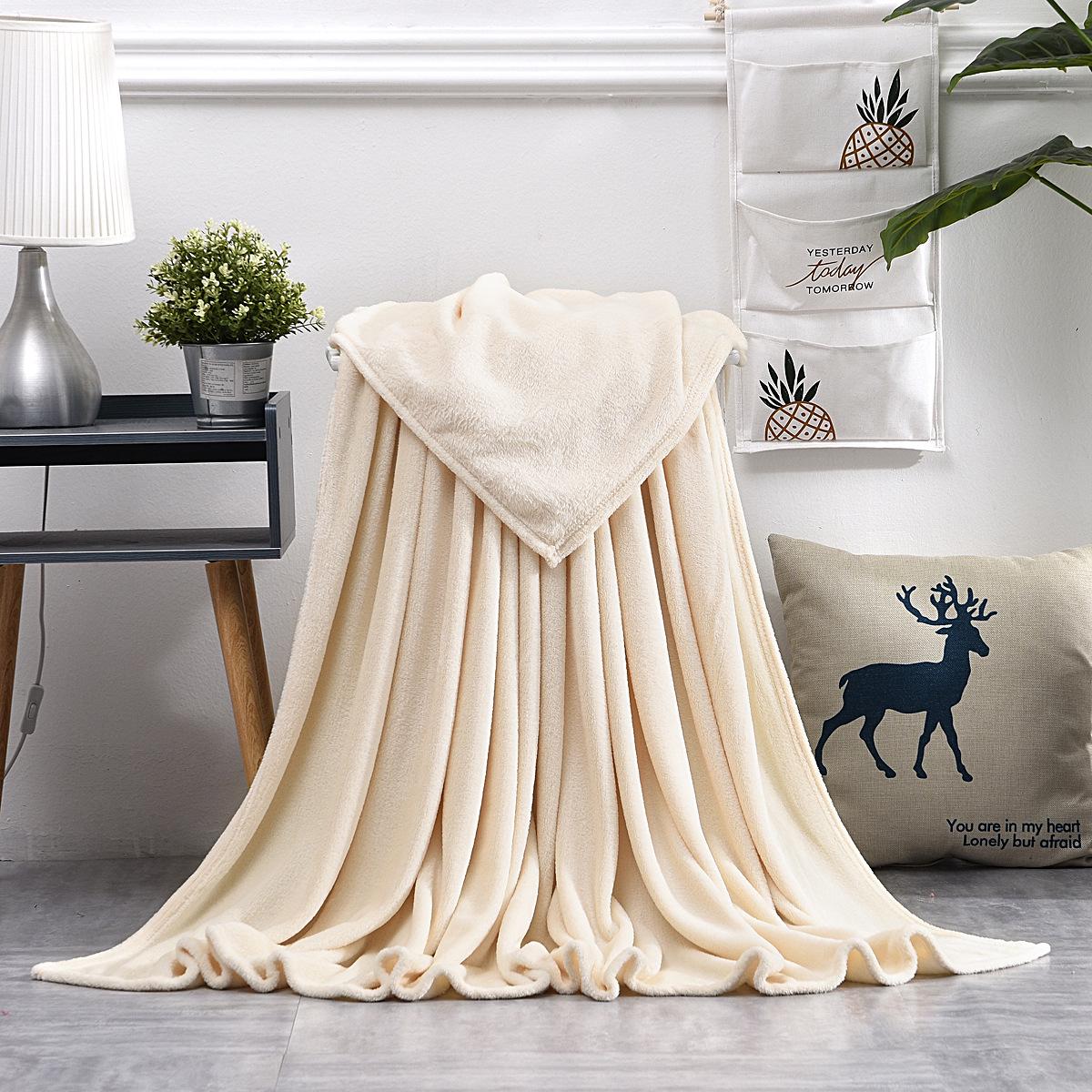 

All-season Bedroom Throw Blanket Coral Fleece Plain Soft Comfortable Blanket Modern Style Flannel Casual Yoga Blanket 150X200cm бежевий