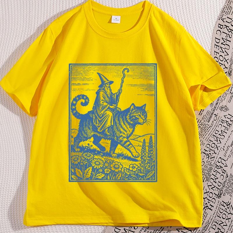 Wizard Cat Rider Vintage TShirt Men Women Fantasy Graphic Tee Funny Cat Short Sleeve Tshirt Causal Round Neck Printed Tees