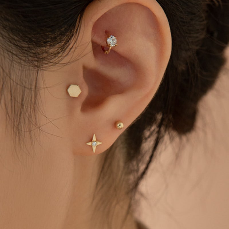 LUNNE 14k Star-Cubic Piercing (14K Gold) #W05