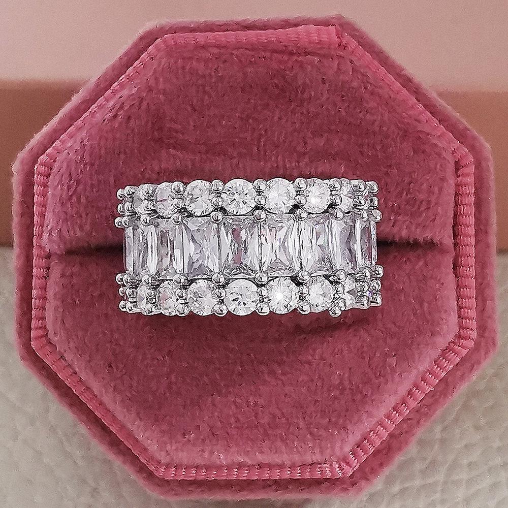 

Кольцо с цирконием в европейском и американском стиле: Женское элегантное кольцо с микро-инкрустацией цирконами R6136 Size 10 белый