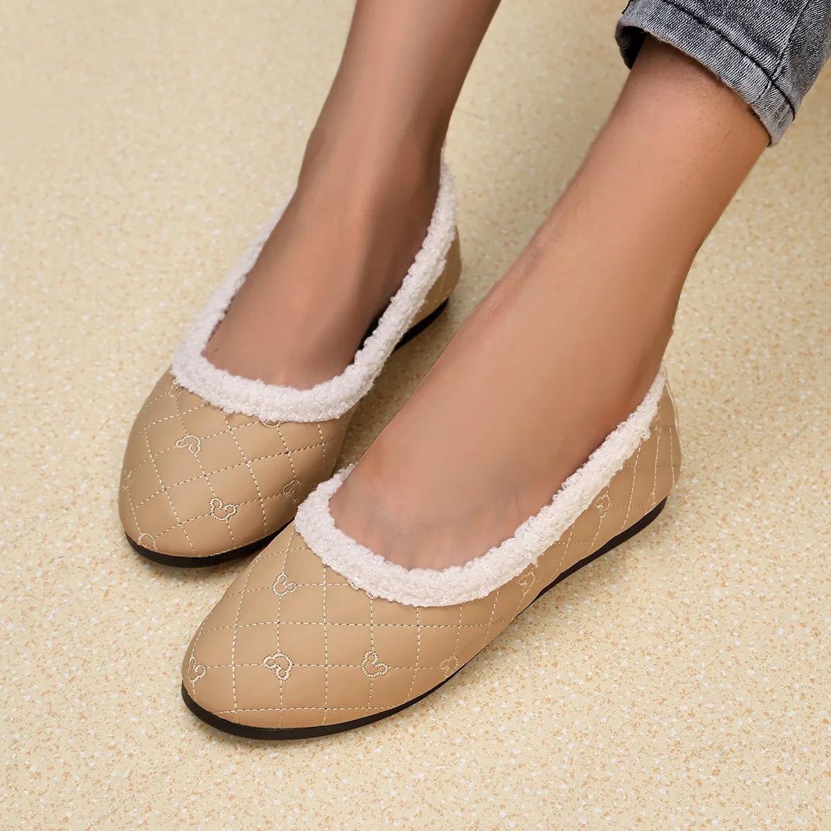 

Европейские и американские туфли Lefu с неглубоким носком для женщин, осень и зима 2024 г., новые повседневные плюшевые женские туфли на плоской подошве 42