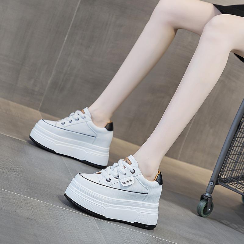 Autumn women's shoes new small thicksoled wedge heel muffin heel women's shoes inner height increase and casual shoes women's tide