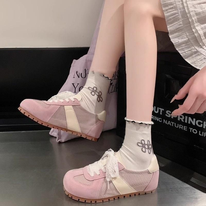 2025 soft-soled lace mesh German training shoes women's spring and autumn new fashion breathable sports shoes ballet flats