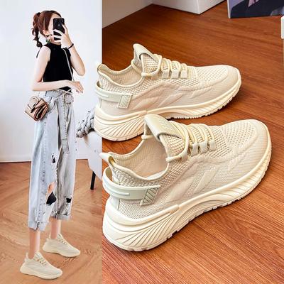 Chaussures de sport et décontractées de luxe 2024 pour femmes, mode polyvalente en maille respirante à semelle souple, chaussures de course étudiantes pour campus