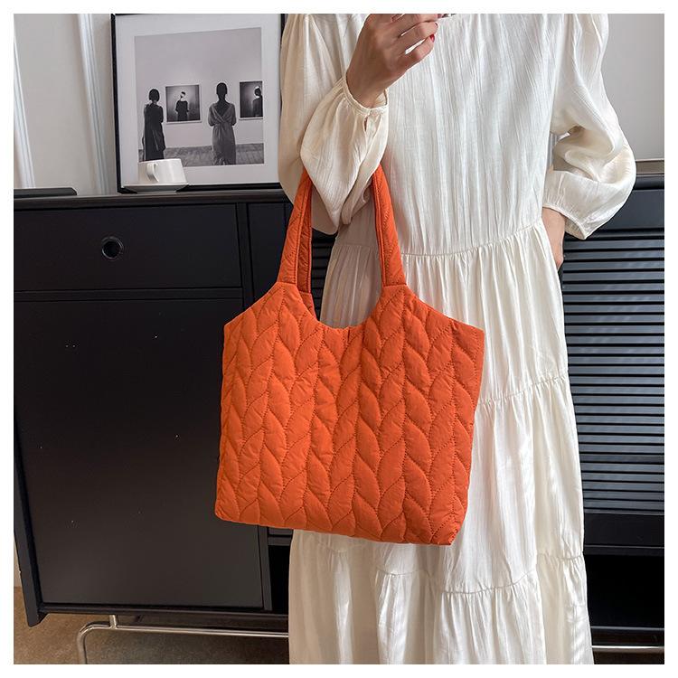 High Quality Handheld Bag Popular Women's Bag New Korean Large Capacity Tote Bag Retro Shoulder Bag Tote Handbag