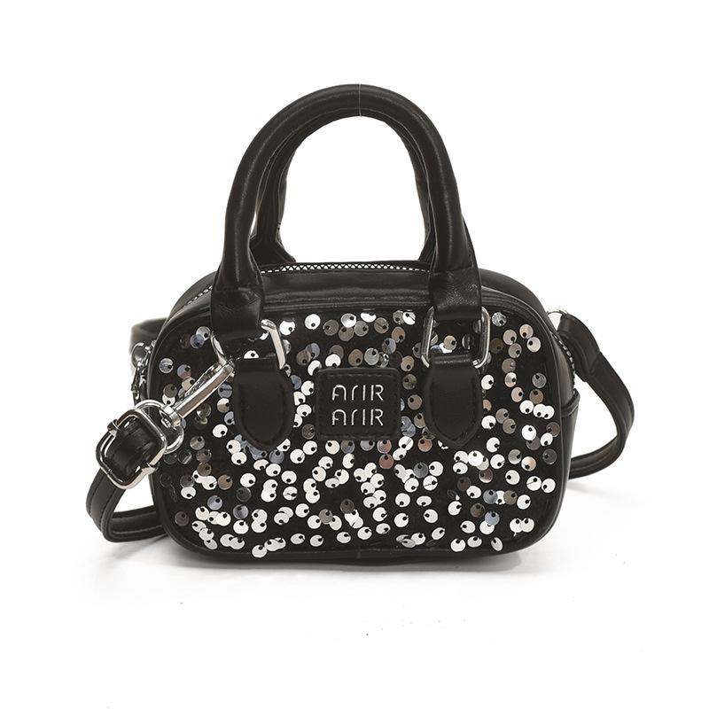

Personalized sequined small bag 2025 new European and American fashion niche handbag women s versatile messenger pillow bag tide чорний