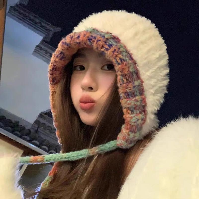 Fashion plush hat for women, small face in autumn and winter, big head circumference, ear protection, wool hat, outdoor warm and sweet knitted hat