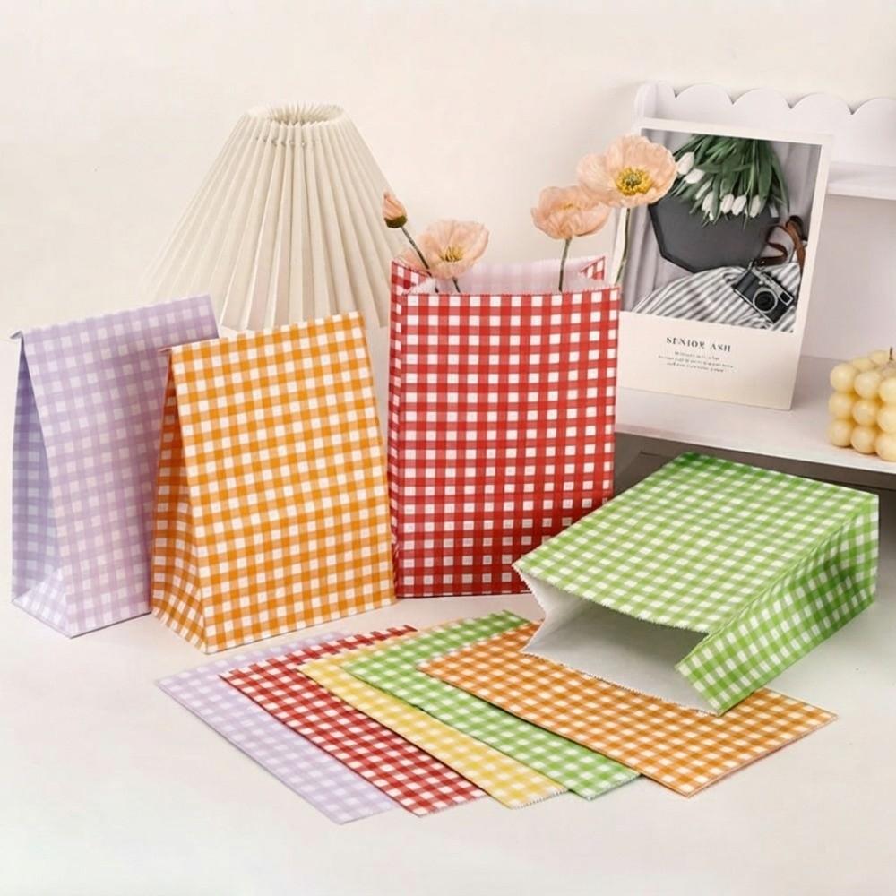 Kraft Paper Gift Packaging Bags Colorful Plaid Candy Bags Checkered Gift Bags for Christmas