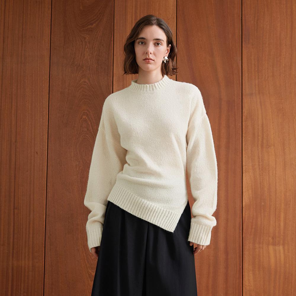 Waiwaiaiem Yy_Hem Slit Casual Knit Top