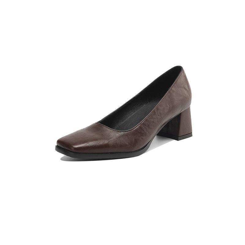 New women's fashion single shoes solid color square head medium heel large size shoes rubber sole four seasons wear square heel casual women's shoes