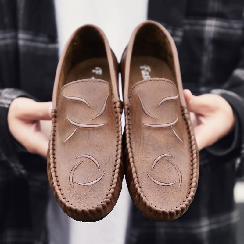 Loafers New Men's Comfortable Driving Shoes Gentleman Flats Business Shoes Fashionable and Comfortable Antiskid Office Outdoor