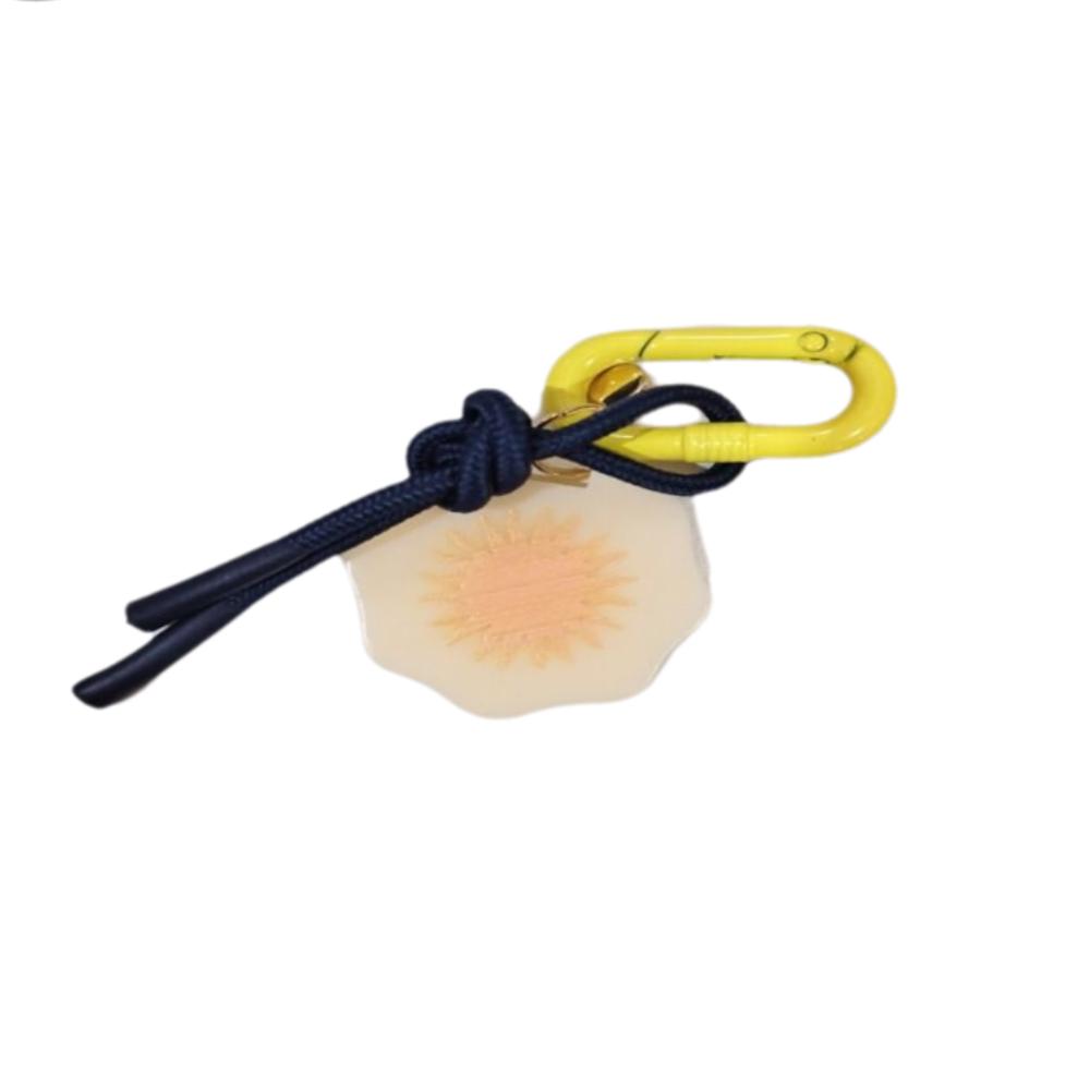 

Contrasting Retro Rope Woven Pendant Acrylic Charms Bag Chain Charms Backpack Style A