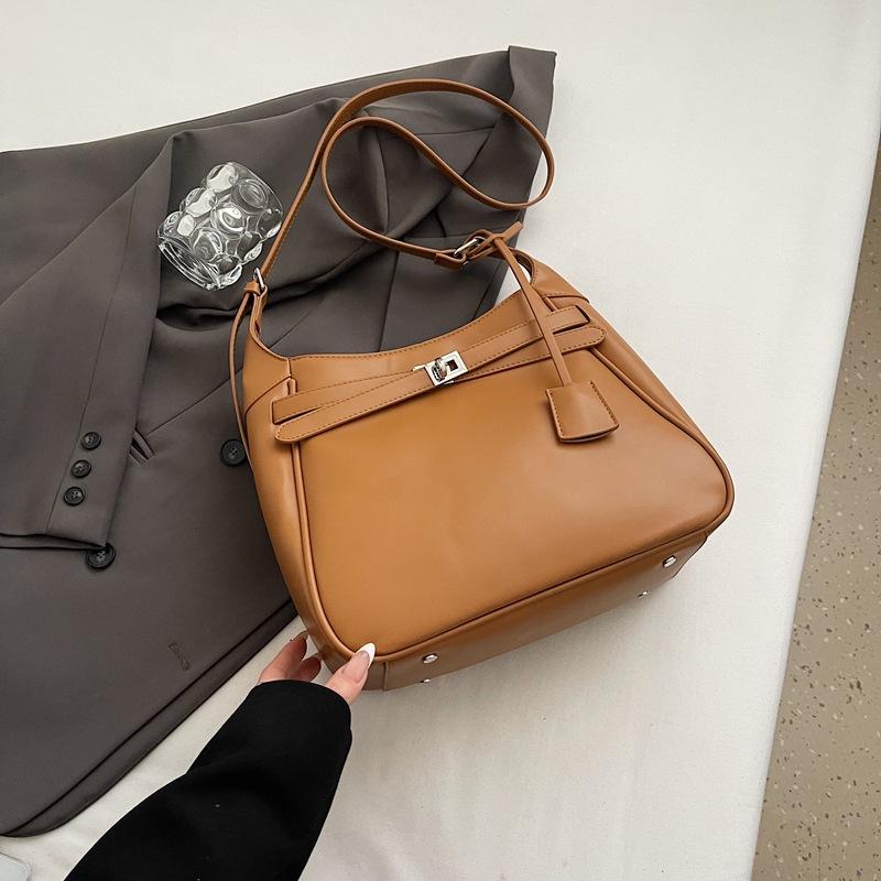 

Fashion bag women s 2025 summer new Korean version retro simple large-capacity tote bag casual commuter crossbody bag