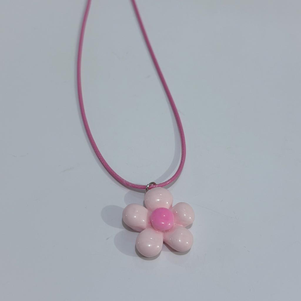 Sweet Colorful Flower Pendant Necklace for Women Girl Floral Design Rope Chain Chokers Fashion Jewelry Gift