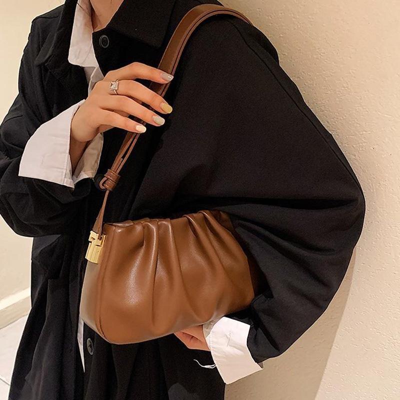 IELGY niche design retro cross-body all-match cloud bag