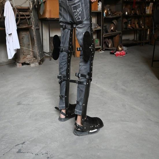 Średniowieczna Pełna Ochraniacz Nóg Ręcznie Robiona Zbroja Nagolenniki Zbroja Rycerska Kostium Ochrona Niestandardowa Zbroja Historyczna do Cosplayu Z Butami