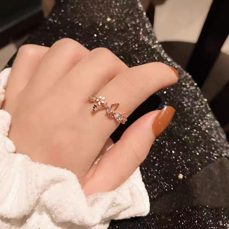 

Flower Ring - Women s Fresh and Cute Small Engraved Small Flowers Double-Layer Hollow Open Wave Student Style Finger Ring Single layer