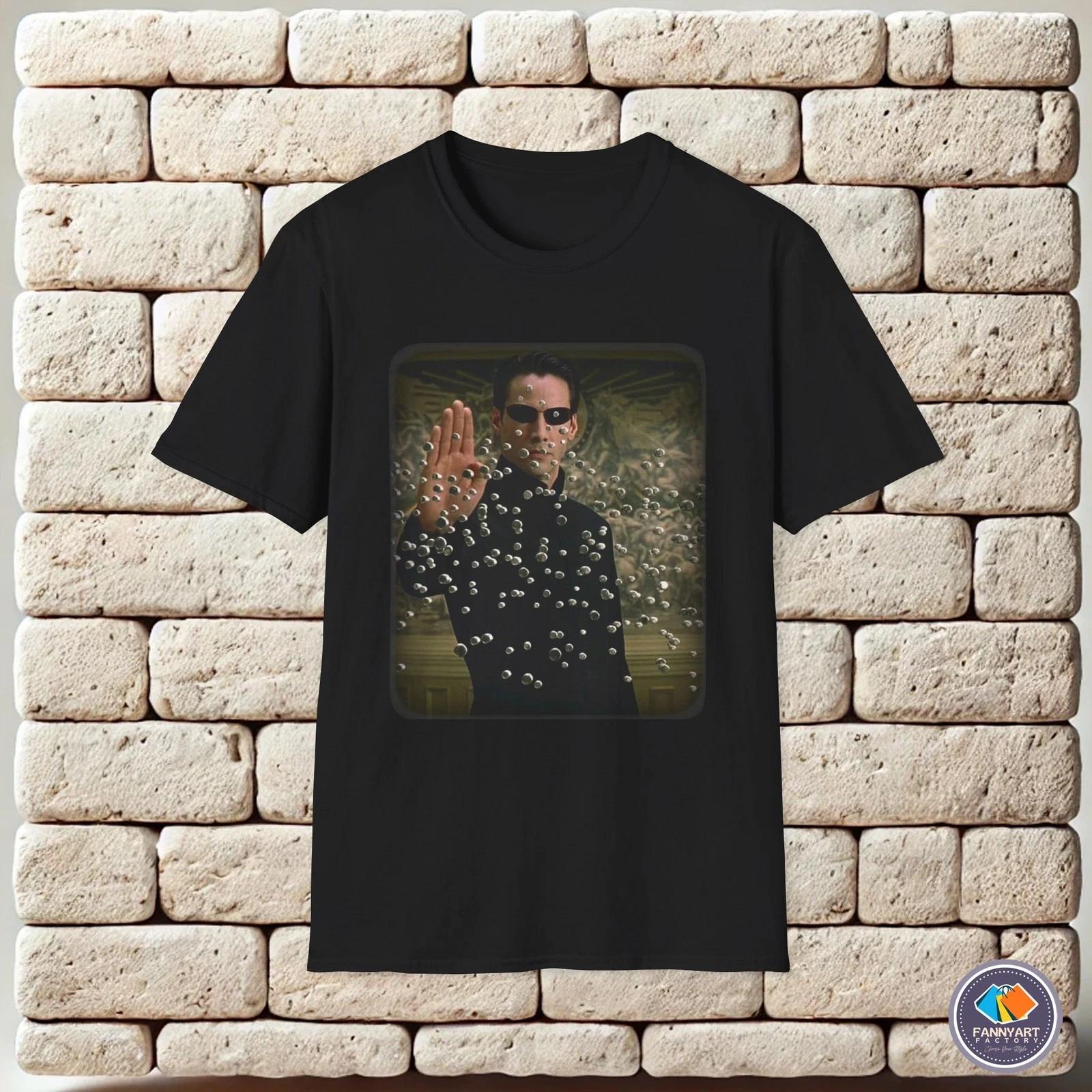 The Matrix Neo Dodging Bullets in Slow Motion Unisex T-Shirt XL