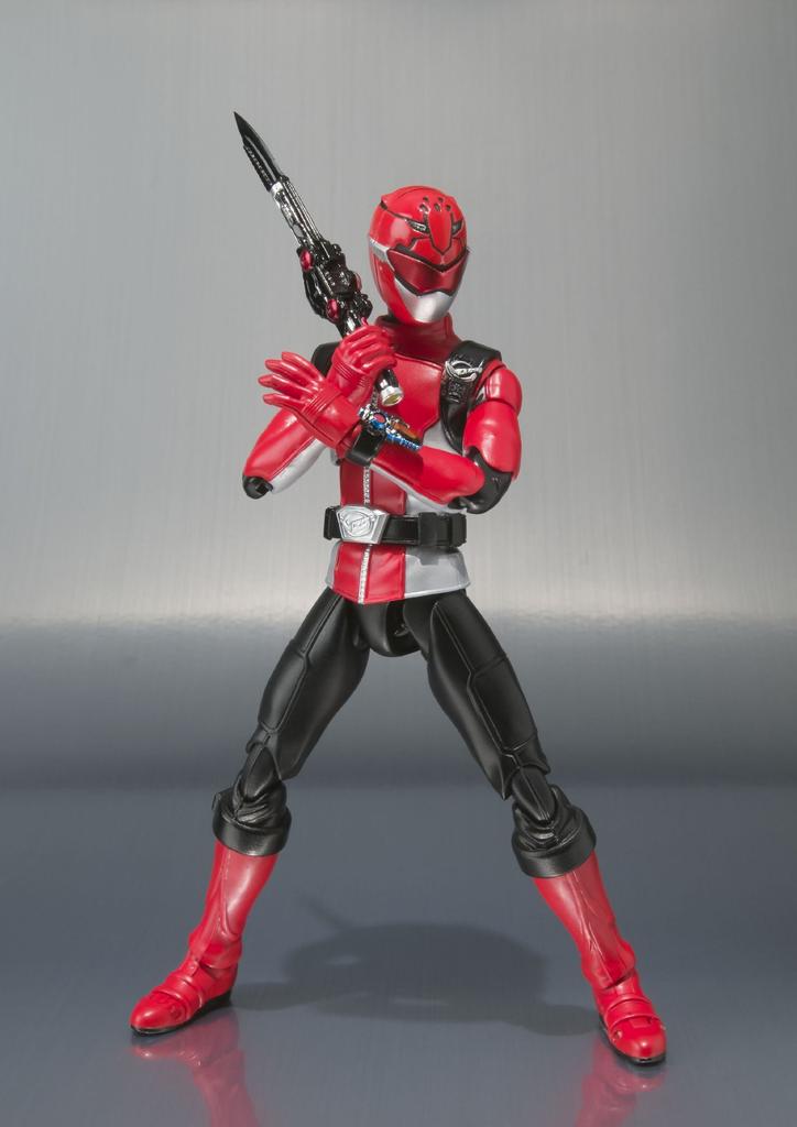 TAMASHII NATIONS Red Buster S.H.Figuarts