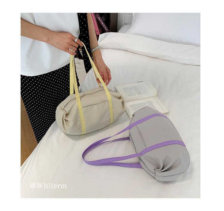 2026 Korean Style Large Capacity Color Block Casual Shoulder Bag
