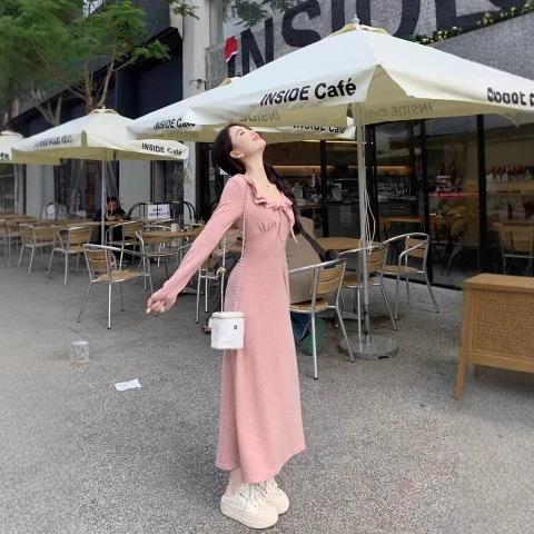 French V-neck long-sleeved dress women's autumn and winter inner with a base Christmas battle suit, sexy slim-fitting hip-wrapped long dress
