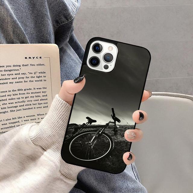 Beat Heart BIKE CYCLING Sport Phone Case For For iPhone 17 Air 16 15 11 12 13 14 Pro Ma Plus Coque