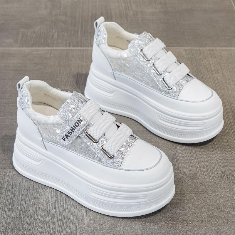 Niche little white shoes women's summer new inner height increase platform women's shoes breathable mesh sports and leisure board shoes