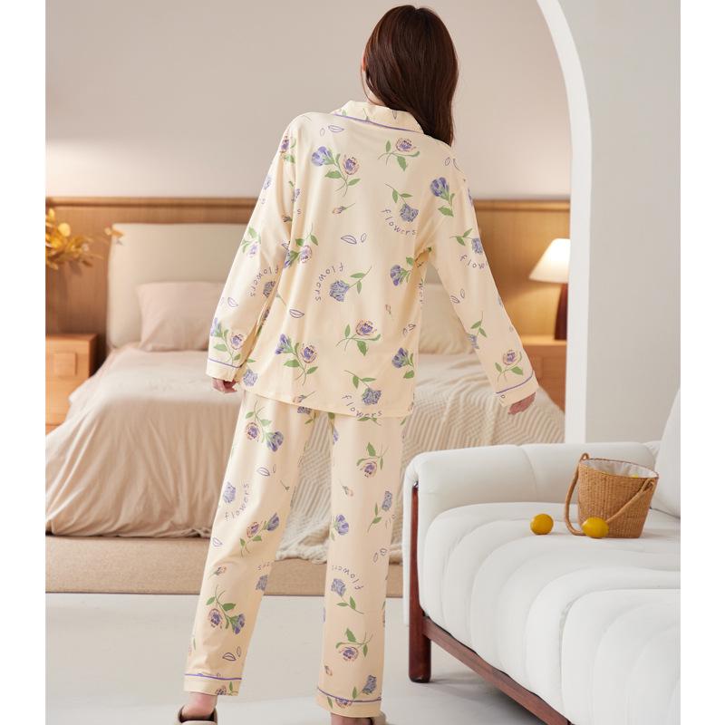 Plus Size Floral Pajama Set: Spring & Autumn, Long Sleeve, Comfortable Japanese Style for Middle-Aged Moms, Indoor/Outdoor Wear