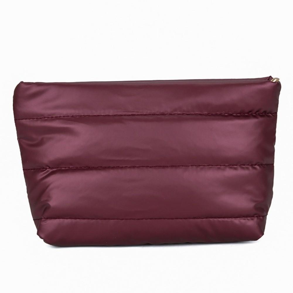 

New Solid Color Cosmetic Bag Large Capacity Zipper Quilted Toiletry Pouch Fluffy Nylon Women Clutch Bag темно-червоний колір