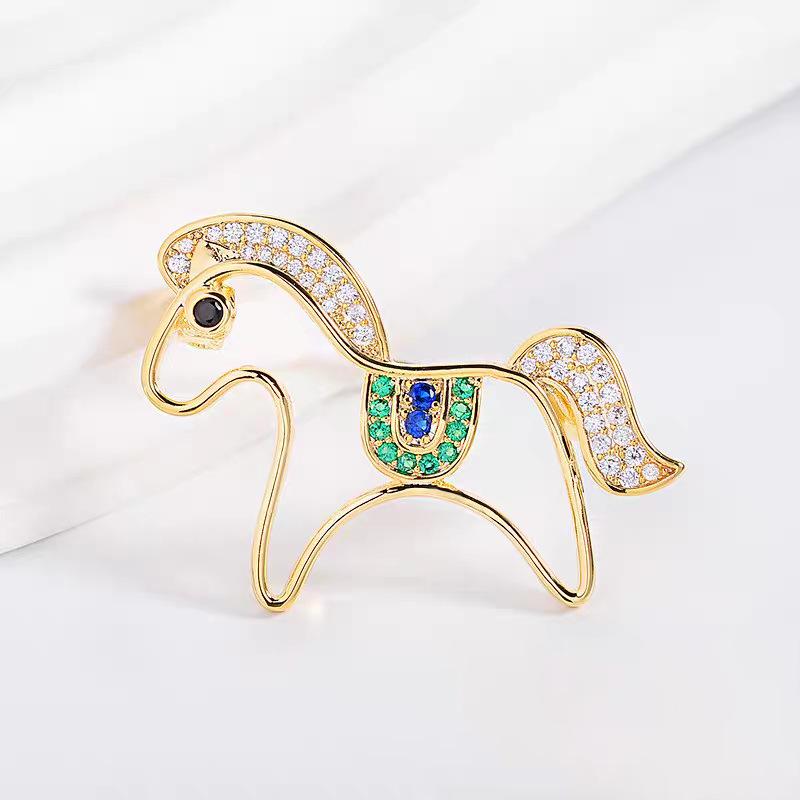 Delicate hollow pony brooch female cute niche pin neckline anti-light buckle temperament corsage accessories