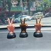 Solar Powered Two-finger Salute Shaking Toy Car Dashboard Dashboard Dancing Brown Ornament Figure Decorative Toy C T3w7