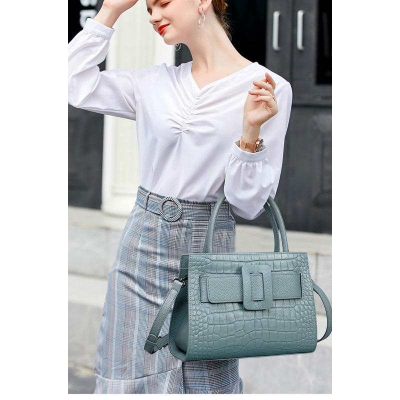 Crocodile Pattern Genuine Leather Women's Bag Trendy New Style Handbag for Women Fashion Large Capacity Commuting One-shoulder Crossbody Bag