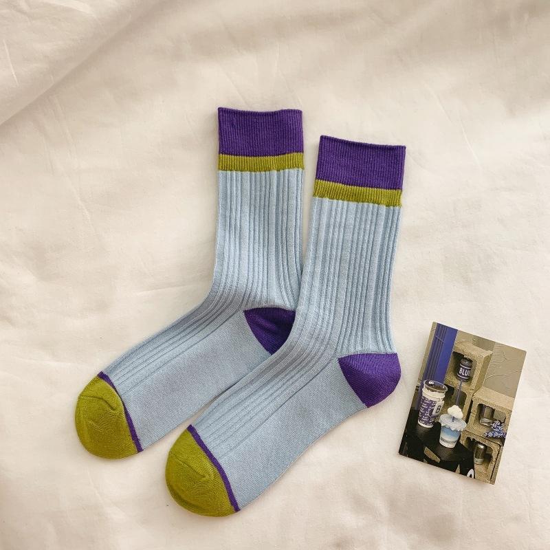 Ladies Spring and Autumn Vintage Cotton Matching Color In The Tube Pile Socks
