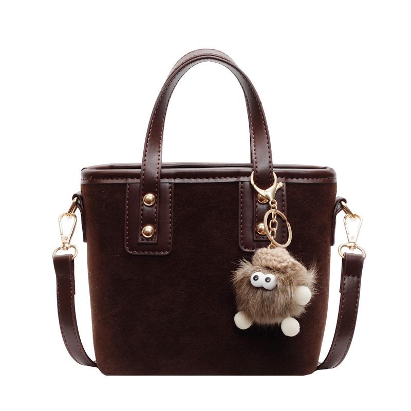 

Маленькая сумка женская новая сумочка для поездок универсальная сумка-мессенджер темно-коричневого