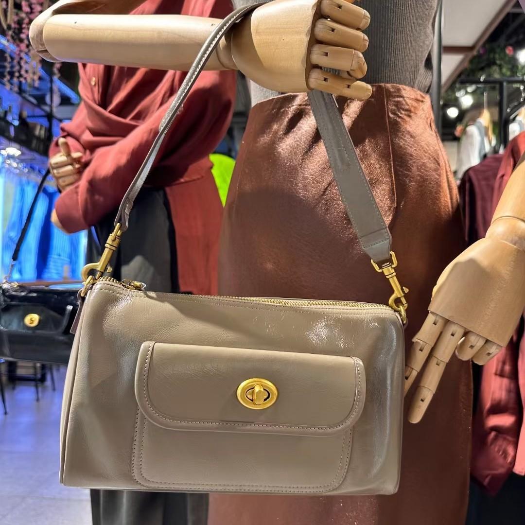 

Baby Girl New Style High-Grade Real Leather Wooden Handle Handbag Retro Underarm Single-Shoulder Tote 28X9X16 хаки