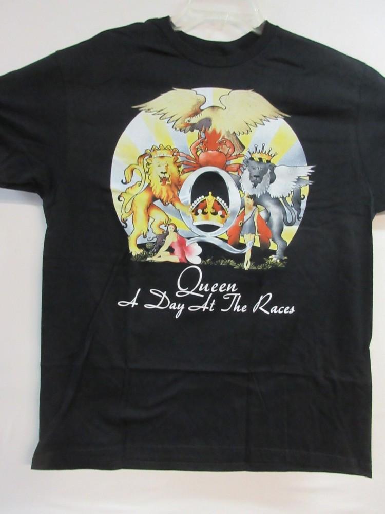 

QUEEN OFFICIAL MERCH DAY AT THE RACES 2022 BAND CONCERT MUSIC LARGE Unisex T-Shirt XXXXL