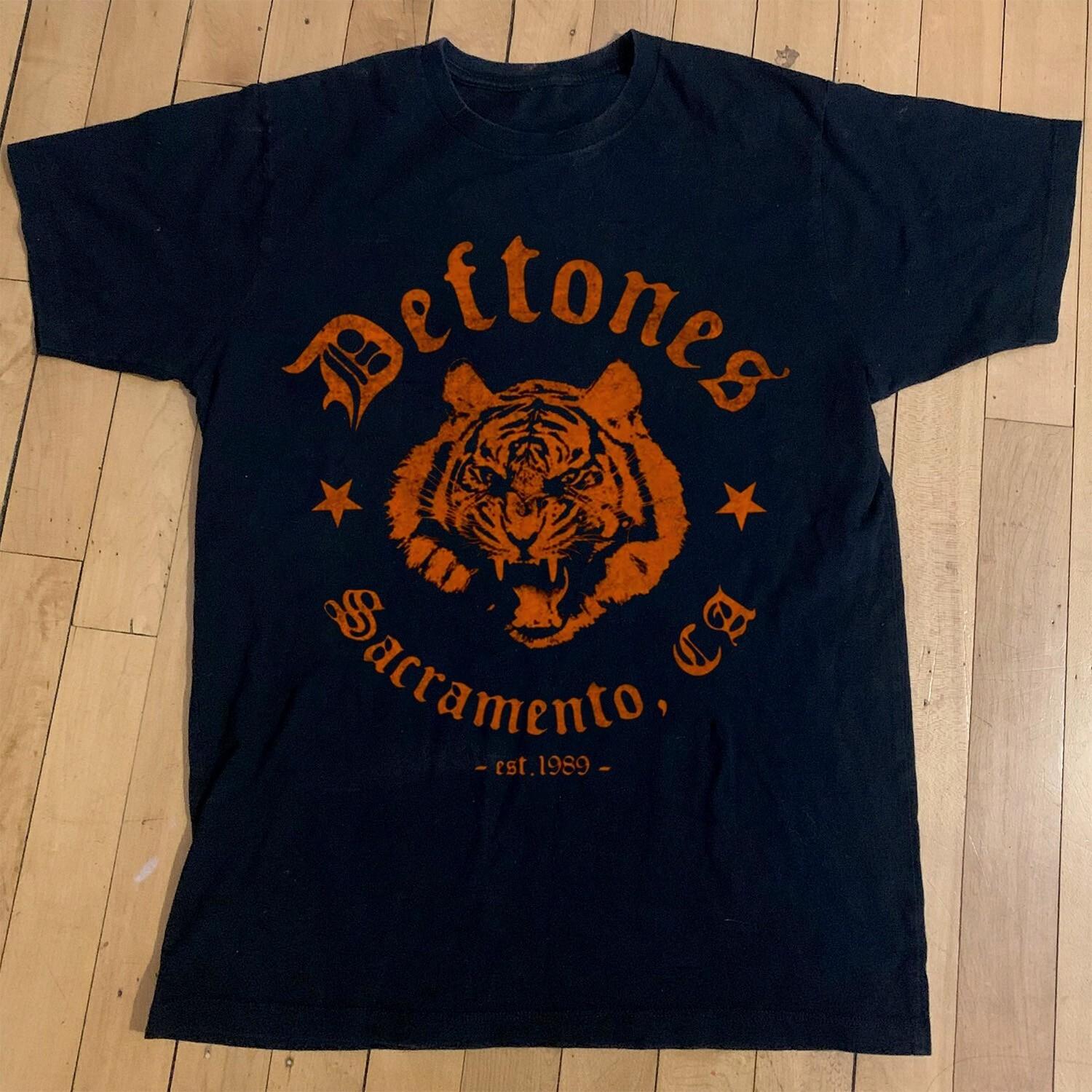 Deftones Tiger Sacramento California Unisex Black Cotton T-shirt, Size S-5XL L