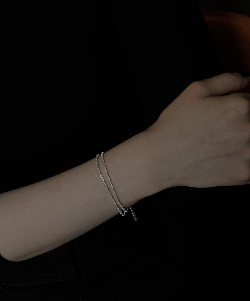 Knosis [925 Silver] Shining Silver Chip Bracelet