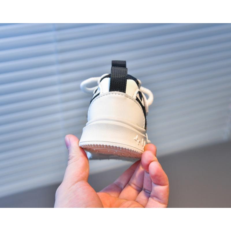 Unisex Kids' Sneakers, Children's New Arrivals Leather White Shoes, Korean-style Soft-Sole Versatile Sneakers for Toddlers and Children.