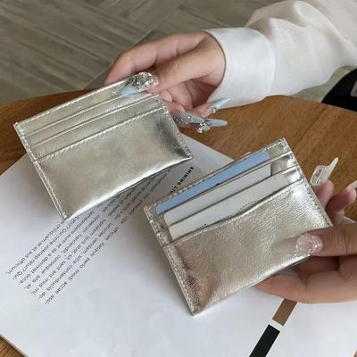 Ultratenký držák na kreditní kartu z pravé kůže Peněženka pro více karet Slot na bankovní kredity Taška na kreditní karty Stříbrná Mini Roztomilá peněženka pro ženy Muži