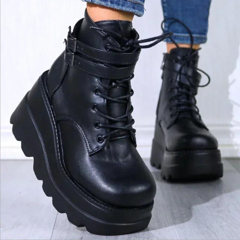 Fashion 2024 New Fashion Gothic Black Boots Ankle Shoes on Heels Platform Sneakers Chunky for Women Luxury Designer Casual  Rock Booties