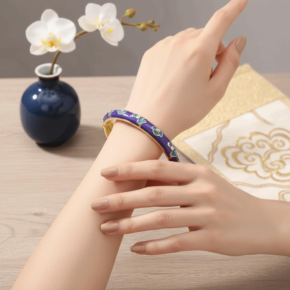 Chinesischer Stil Vintage Cloisonné Armreif Traditionelles Damen-Handarmband Glasierter Armreif Mädchen