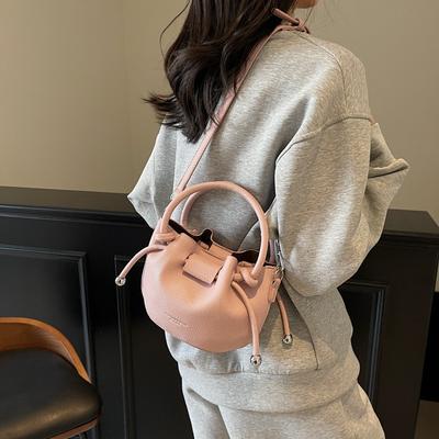 Hand Carry Simple Bucket Bag Women's New Fashion Versatile Shoulder Bag High-end Casual Women's Bag