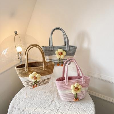 Woven Large-capacity Fashionable Flower Decoration Gentle Temperament Handbag 2025 Summer New Foreign Style Shoulder Bag Tide
