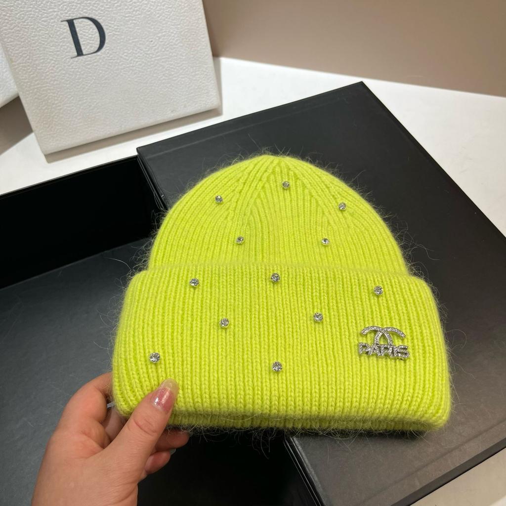 Rabbit Hair Small Fragrant Wind Full Diamond Knitted Hat Winter Paris Light Luxury Niche Warm Versatile Wool Ear Protection Hat Women
