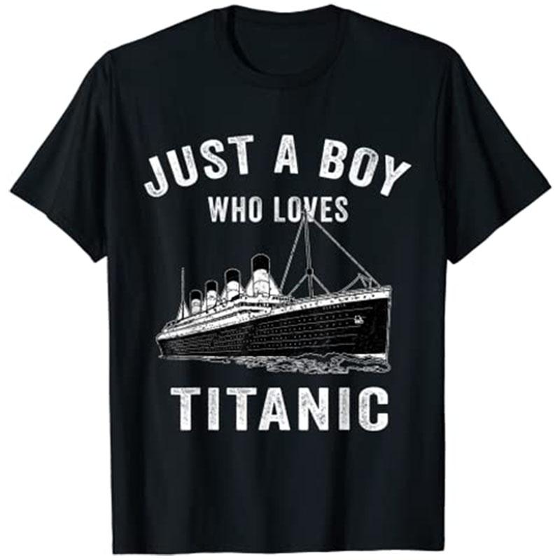 Just A Boy Who Loves Titanic Classic Ship Lover Kids T-Shirt S разноцветный