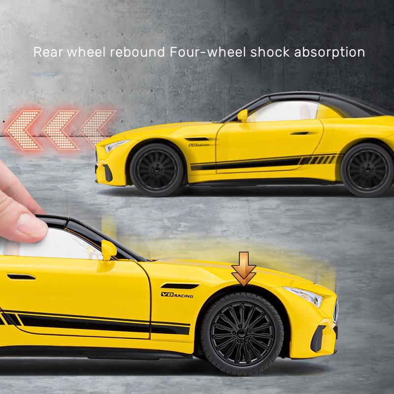 New 1/22 Benzs SL63 Supercar Alloy Model Car Toy Diecasts Metal Casting Sound and Light Car Toys for Children Vehicle