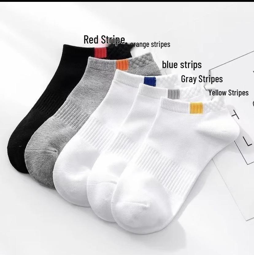 Men's Stylish Low-Cut Summer Boat Socks: Breathable, Moisture-Wicking, Odor-Resistant, Thin Mesh Design for Versatile Comfort.
